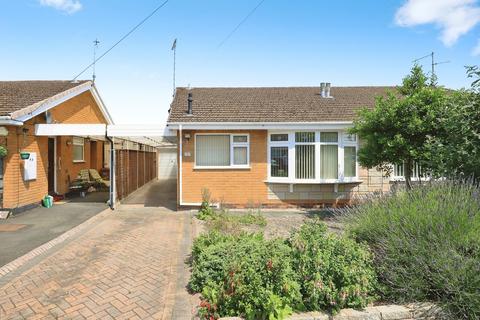 2 bedroom bungalow for sale, Beechfield Drive, Kidderminster, Worcestershire, DY11