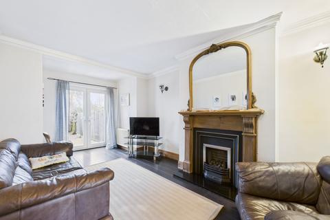 3 bedroom semi-detached house for sale, Legarde Avenue, Hull, HU4 6AP