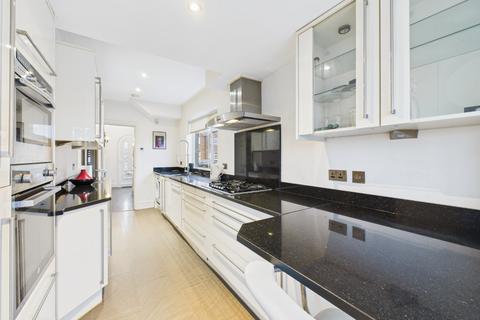 3 bedroom semi-detached house for sale, Legarde Avenue, Hull, HU4 6AP