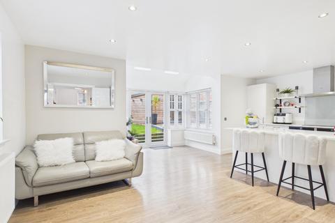 4 bedroom detached house for sale, West Hill Road, Kirk Ella, Hull,  HU10 7FG