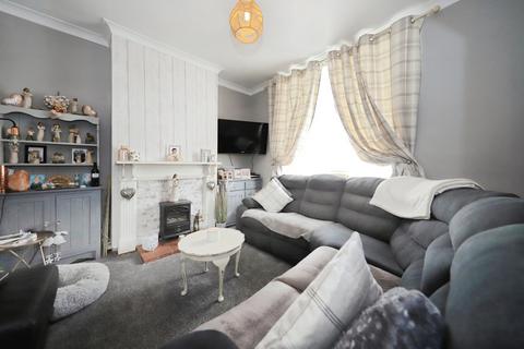 3 bedroom semi-detached house for sale, Connaught Avenue, Kidderminster, Worcestershire, DY11