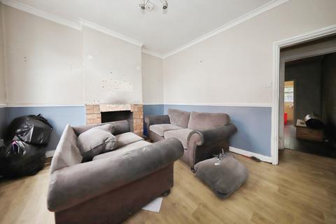 3 bedroom end of terrace house for sale, Plimsoll Street, Kidderminster, Worcestershire, DY11