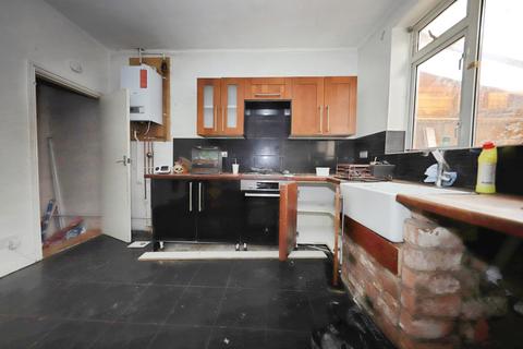 3 bedroom end of terrace house for sale, Plimsoll Street, Kidderminster, Worcestershire, DY11