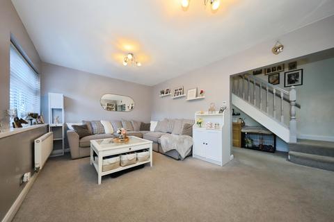 3 bedroom detached house for sale, Osborne Close, Kidderminster, Worcestershire, DY10