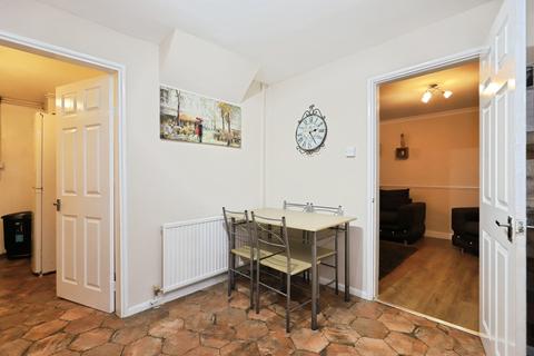 3 bedroom end of terrace house for sale, Abbey Road, Kidderminster, Worcestershire, DY11