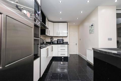undefined, Yarningale Road, Birmingham, West Midlands, B14