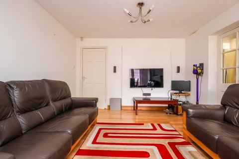 undefined, Knutswood Close, Birmingham, West Midlands, B13
