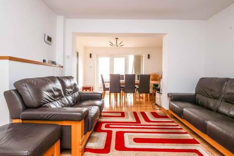 undefined, Knutswood Close, Birmingham, West Midlands, B13