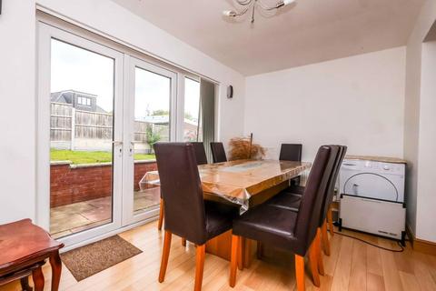 undefined, Knutswood Close, Birmingham, West Midlands, B13