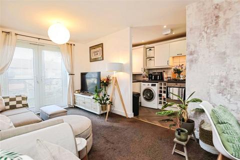 2 bedroom flat for sale, Sandringham Court, Walsall Road, Great Barr, Birmingham, B42