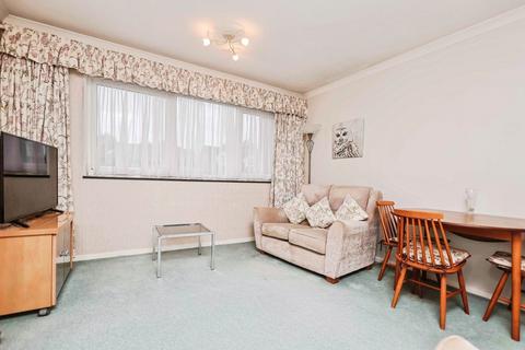 1 bedroom flat for sale, Welshmans Hill, Sutton Coldfield, Birmingham, B73