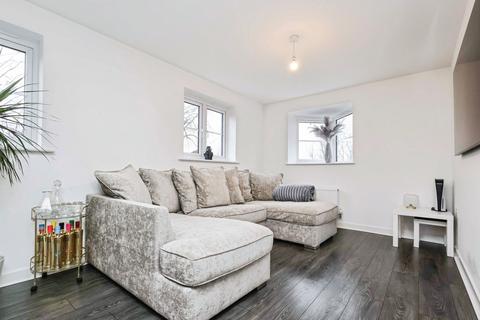 undefined, Aldridge Square, Perry Barr, Birmingham, B42