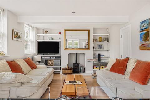 2 bedroom end of terrace house for sale, Schoolbell Mews, Arbery Road, Bow, London, E3