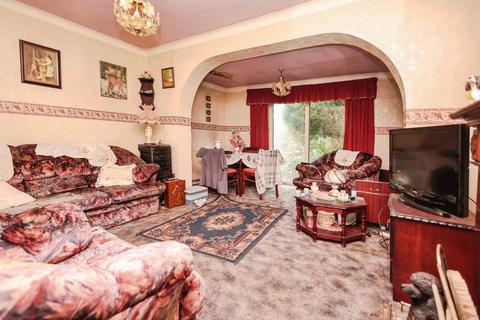 2 bedroom semi-detached house for sale, Rodlington Avenue, Birmingham, West Midlands, B44