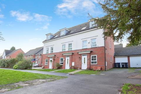 3 bedroom terraced house for sale, Walkers Heath Road, Birmingham, B38