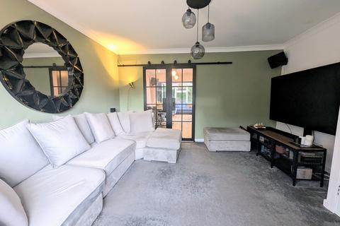 undefined, Highfield Avenue, Romiley