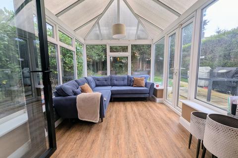 undefined, Highfield Avenue, Romiley
