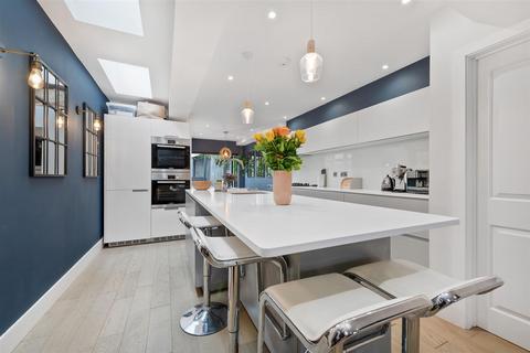 3 bedroom house for sale, St. Leonards Road, Windsor