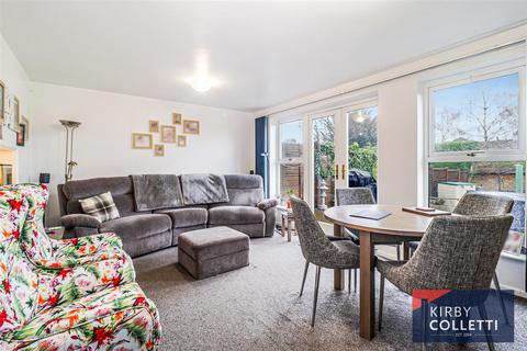 3 bedroom end of terrace house for sale, Cherry Tree Road, Hoddesdon