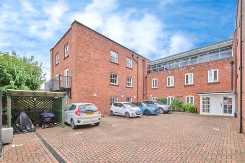 2 bedroom flat for sale, Minster Court, Bird Street, Lichfield, WS13