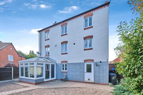 undefined, Alesmore Meadow, Lichfield, Staffordshire, WS13