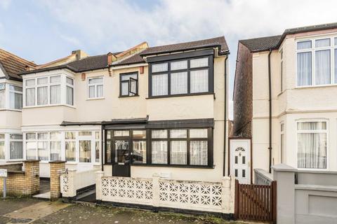 Bertram Road, London NW4