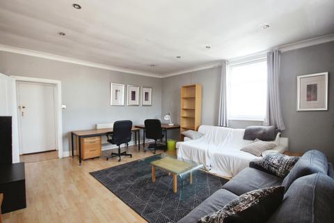 2 bedroom flat for sale, Bath Street, LEAMINGTON SPA, Warwickshire, CV31