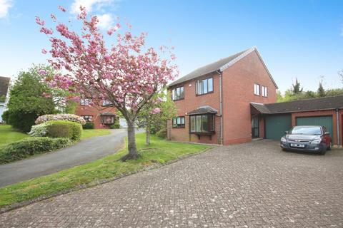 4 bedroom detached house for sale, Aintree Drive, Leamington Spa, Warwickshire, CV32