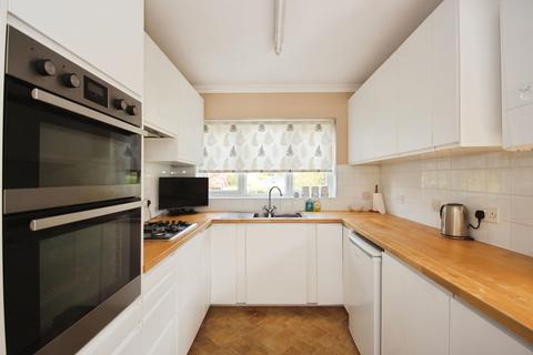 4 bedroom detached house for sale, Aintree Drive, Leamington Spa, Warwickshire, CV32