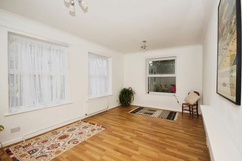 2 bedroom flat for sale, Kenilworth Road, Leamington Spa, CV32