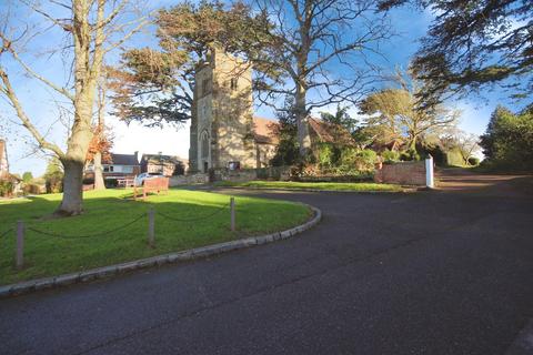 2 bedroom flat for sale, Church Close, LEAMINGTON SPA, Warwickshire, CV31