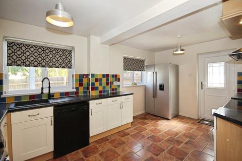 3 bedroom semi-detached house for sale, Dunstall Crescent, Bishops Tachbrook, Leamington Spa, Warwickshire, CV33