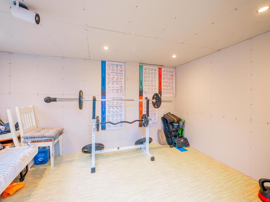 Gym/Utility