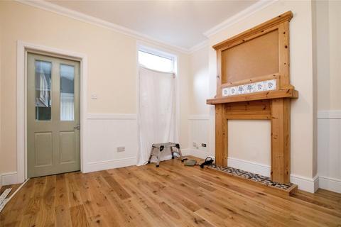 3 bedroom terraced house for sale, Jakeman Road, Birmingham, West Midlands, B12
