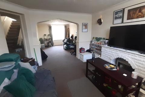 2 bedroom maisonette for sale, Chestnut Road, Birmingham, West Midlands, B13
