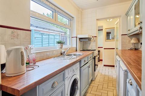 2 bedroom terraced house for sale, Moor Green Lane, Birmingham, West Midlands, B13