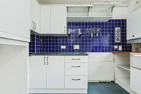 2 bedroom flat for sale, Frankley Beeches Road, Birmingham, West Midlands, B31