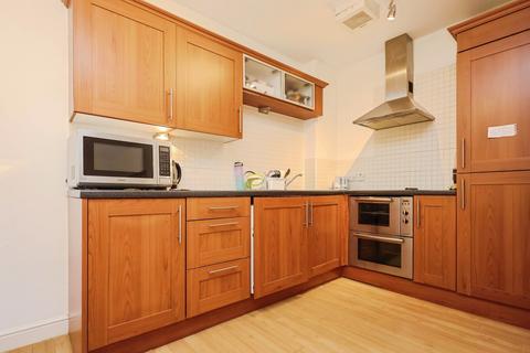 2 bedroom flat for sale, Woodbrooke Grove, Northfield, Birmingham, West Midlands, B31
