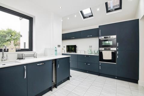 3 bedroom semi-detached house for sale, Whitley Court Road, BIRMINGHAM, West Midlands, B32
