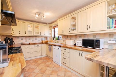 4 bedroom detached house for sale, Tanwood Close, REDDITCH, Worcestershire, B97