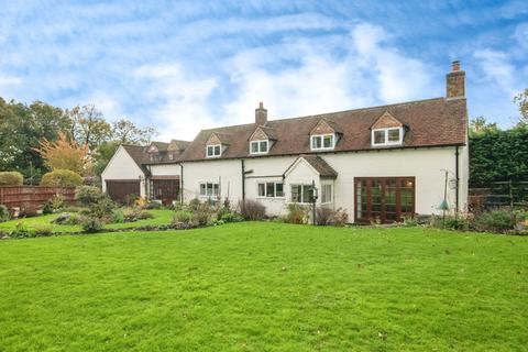 3 bedroom detached house for sale, Norton Close, Redditch, Worcestershire, B98