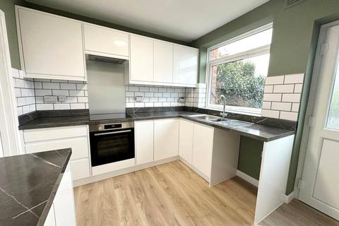 3 bedroom semi-detached house for sale, Malvern Road, Redditch, Worcestershire, B97