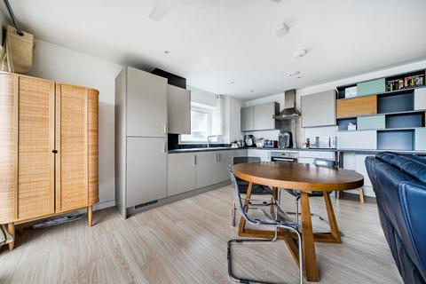 2 bedroom apartment for sale, Havelock Drive, St Clements Lakes, Greenhithe, DA9