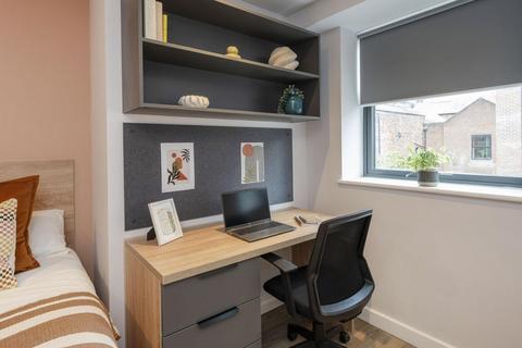 Studio to rent, Park Cross Street, Leeds LS1