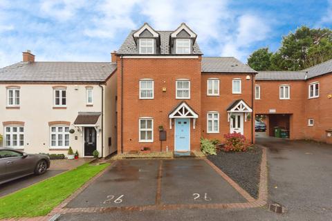 3 bedroom semi-detached house for sale, Middlewood Close, Solihull, West Midlands, B91