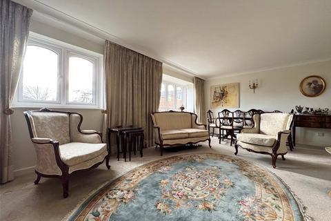 2 bedroom flat for sale, Queens Court, Alderham Close, Solihull, West Midlands, B91