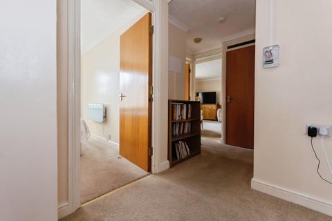 undefined, Shelly Crescent, Shirley, Solihull, West Midlands, B90
