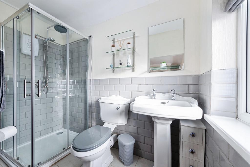 Ensuite