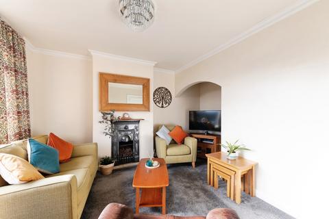 3 bedroom semi-detached house for sale, Redlands Close, Solihull, West Midlands, B91
