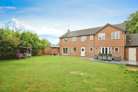 undefined, Charlecote Road, Wellesbourne, Warwick, Warwickshire, CV35